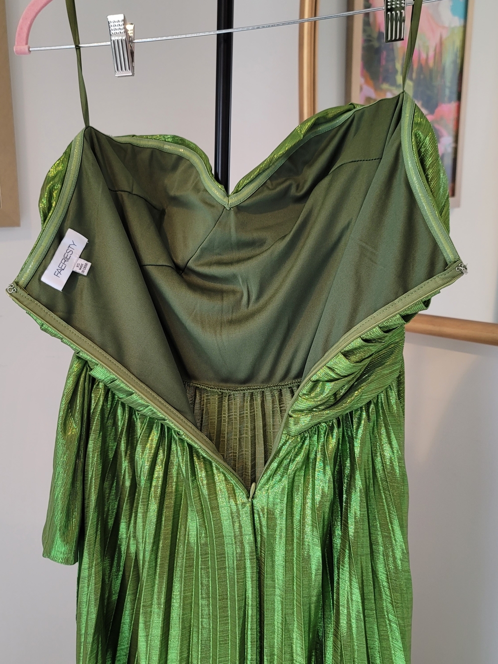 NWOT FAEREISTY Metallic Green Ruched Bodice Pleated Hem Formal Dress Size XS - Picture 7 of 12